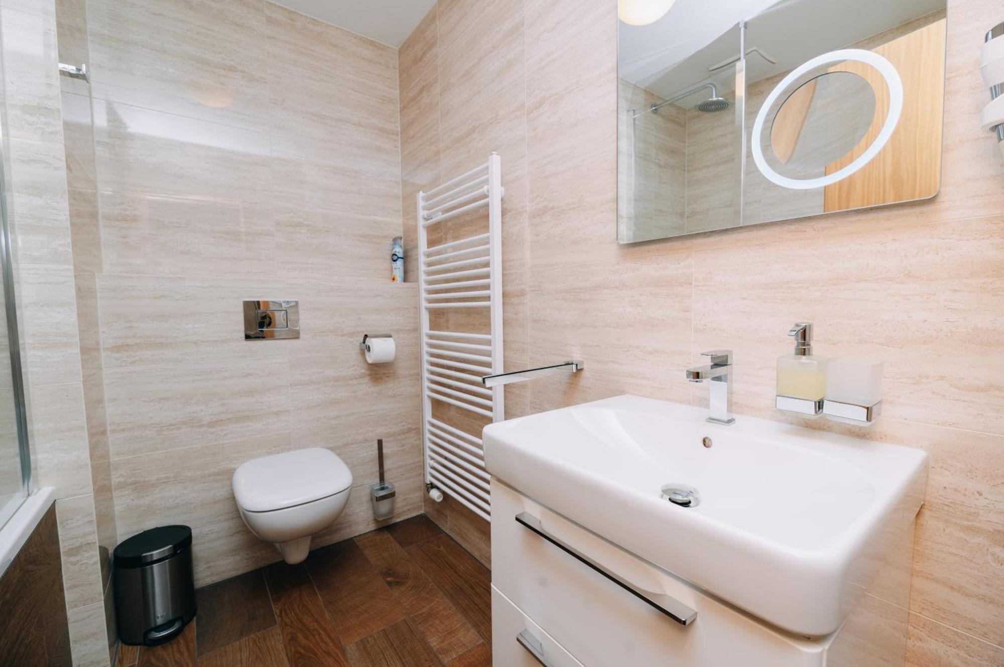 Spirit Harrachov Superior Wellness Apartments - Free Wellness, Wifi, Parking, Harrachov Card 객실 사진